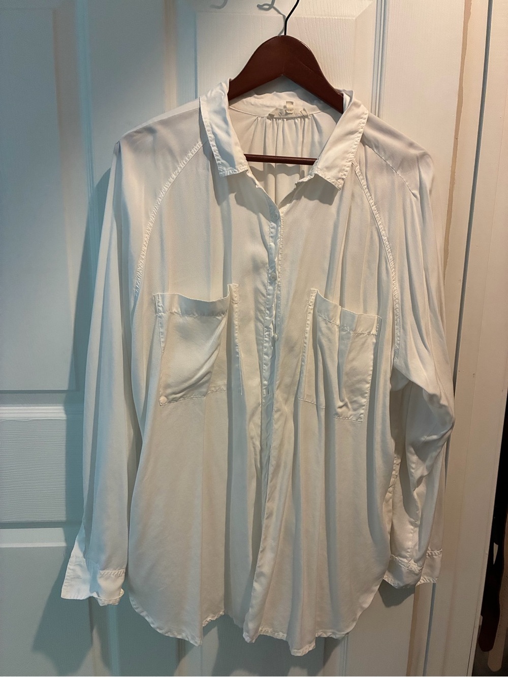 Lou & Grey Ivory Button-Front Pocket Shirt